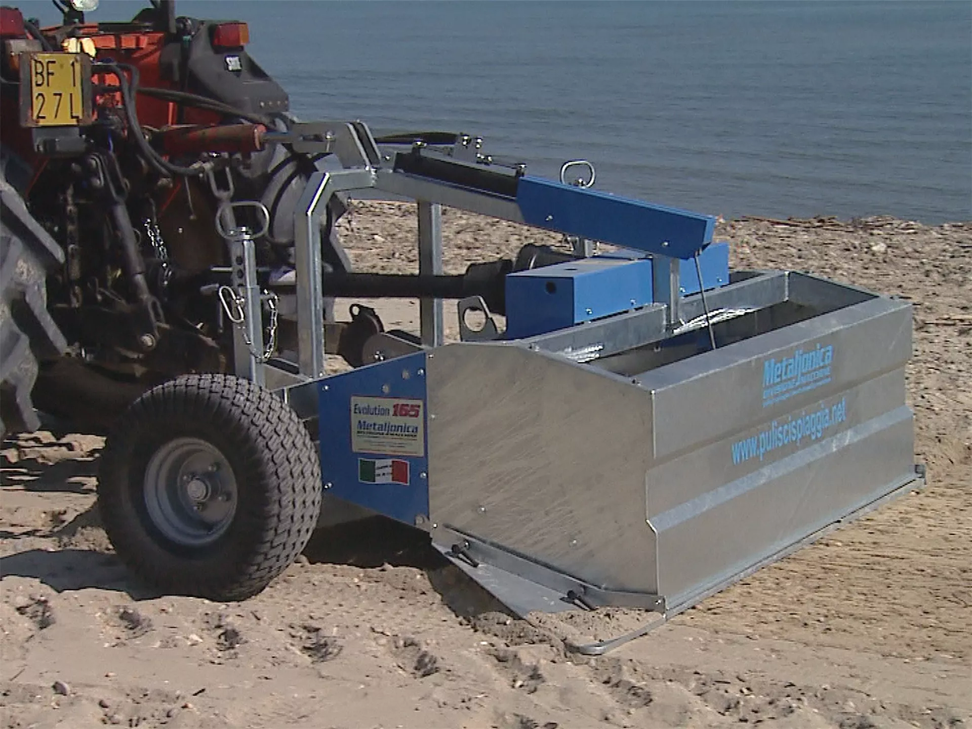 Beach Cleaning Machine Behind Tractor: Evolution 165